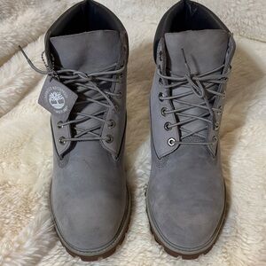 Timberland Men's Classic 6-inch Waterproof Charcoal Lace-Up Boots.